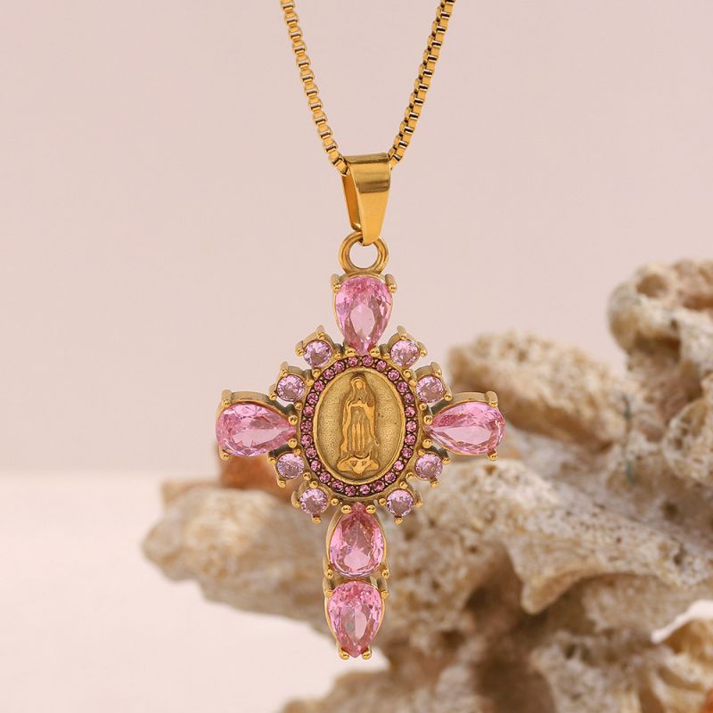Collar De Cruz De Madonna De Acero Inoxidable Con Diamantes