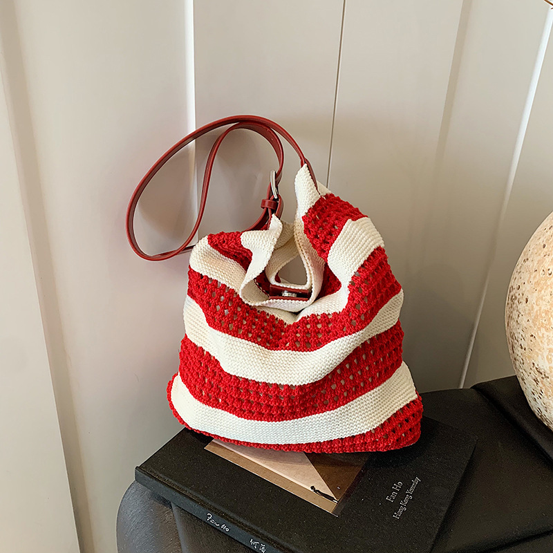 Bolso De Hombro Tejido A Rayas De Gran Capacidad