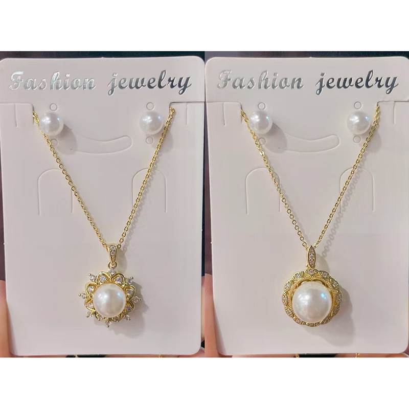 Conjunto De Collar Y Pendientes De Perlas De Cobre Y Diamantes