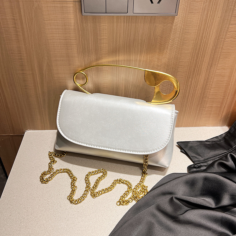 Bolso Bandolera Con Solapa De Pu