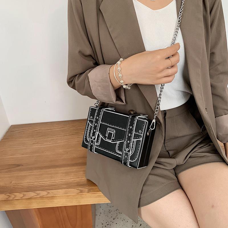Bolso Bandolera Cuadrado De Pu