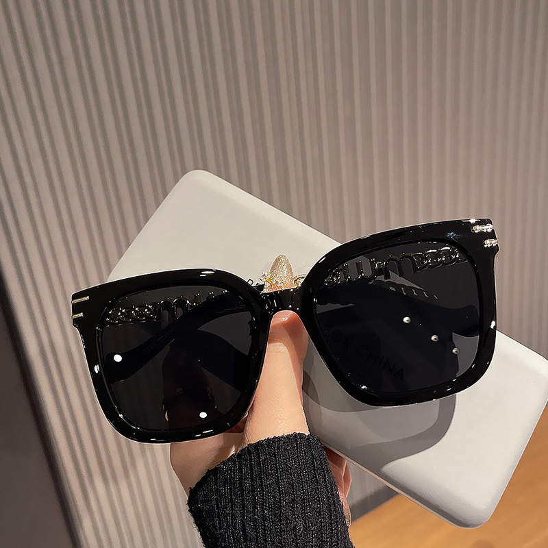 Gafas De Sol Con Cadena Cuadrada