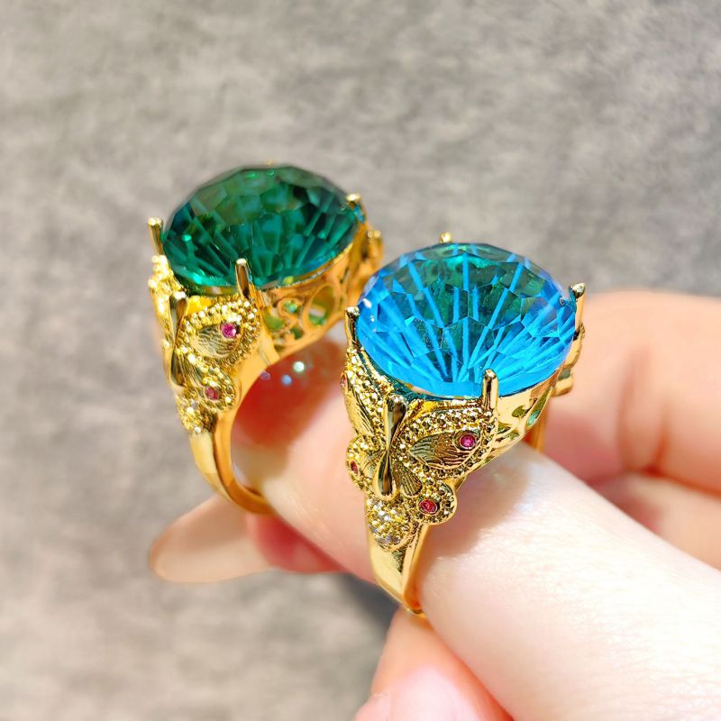 Anillo Redondo De Cobre Y Diamantes