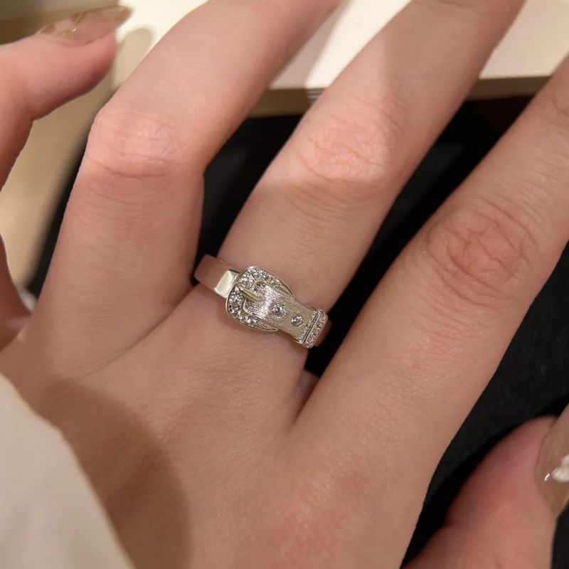 Hebilla De Cinturón Cepillada Con Anillo Abierto De Diamantes