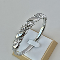 ASUK48980